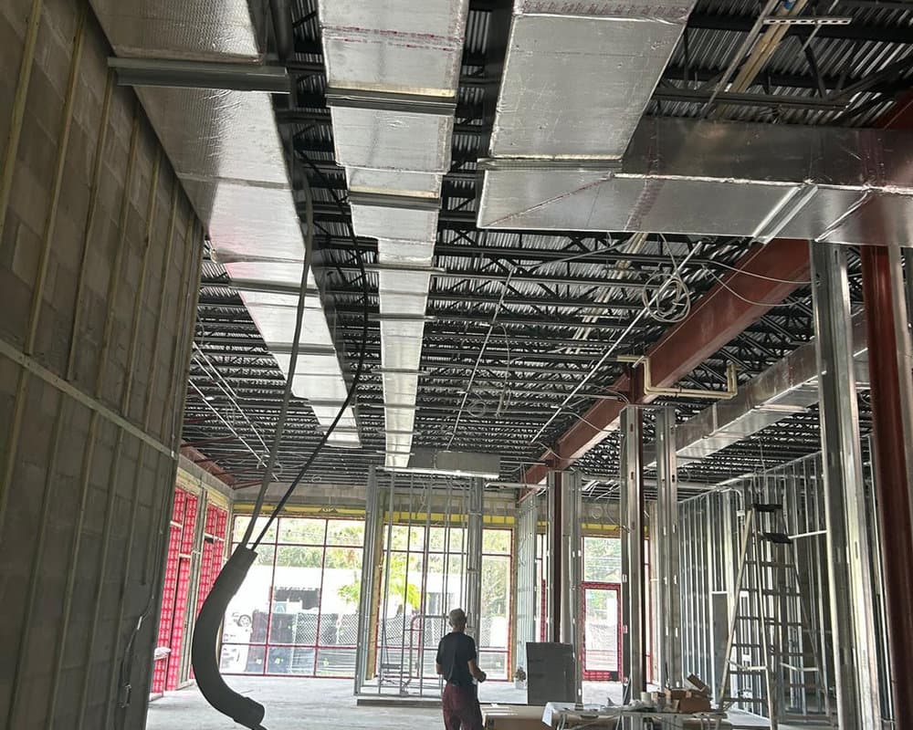 Construcción Comercial Build-Out