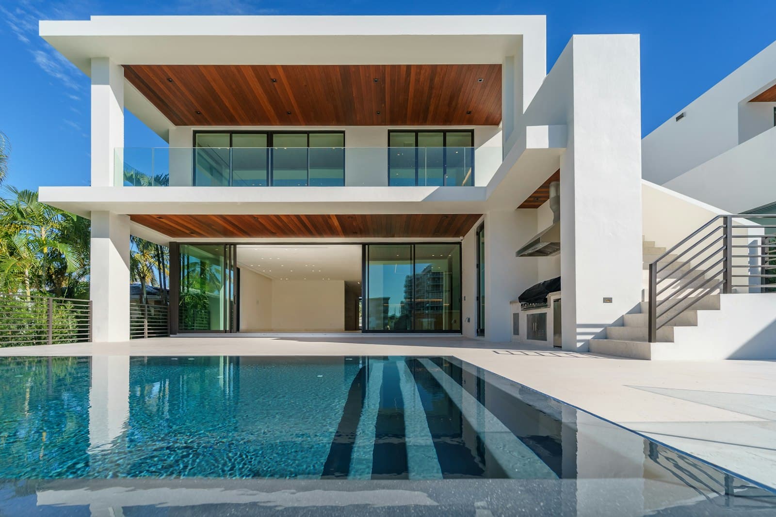Townhome & Fachada de Vivienda